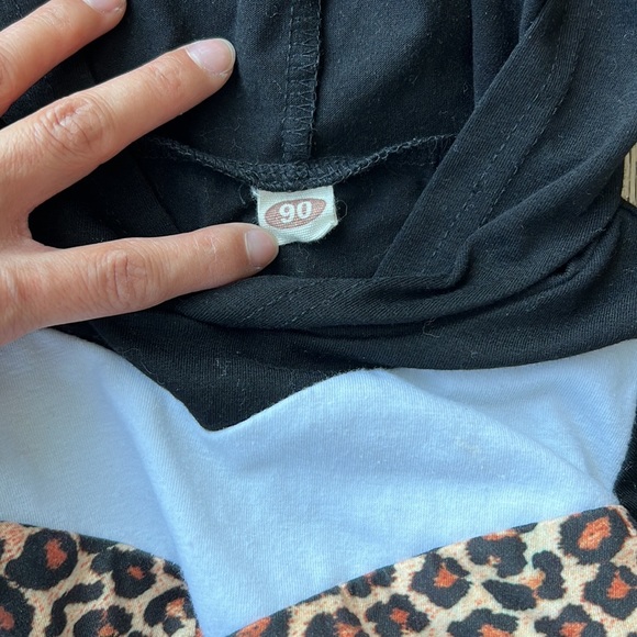 Two sets of cozy Shein loungewear for toddler - Picture 3 of 3